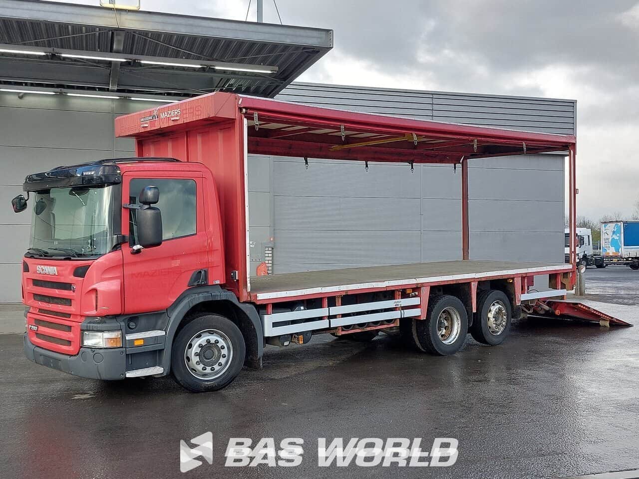 Scania P280 2500kg Ladebordwand Hydraulic Curtains Full Air Lift+steering axle Cruise Control