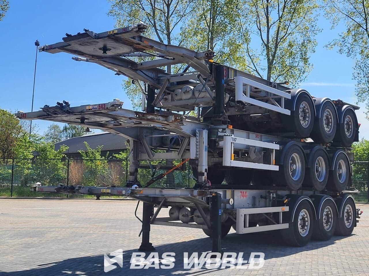 Turbos-Hoet OPC-3AT-38-98SSR Container Chassis Semi Trailer 3xAxle Full Air