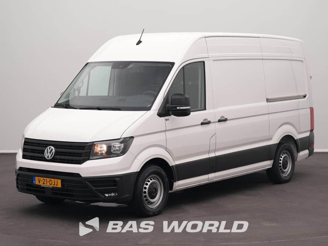 Volkswagen Crafter 177PK L3H3  ACC Sat-Nav Camera Parking Sensors Workshop Fittings