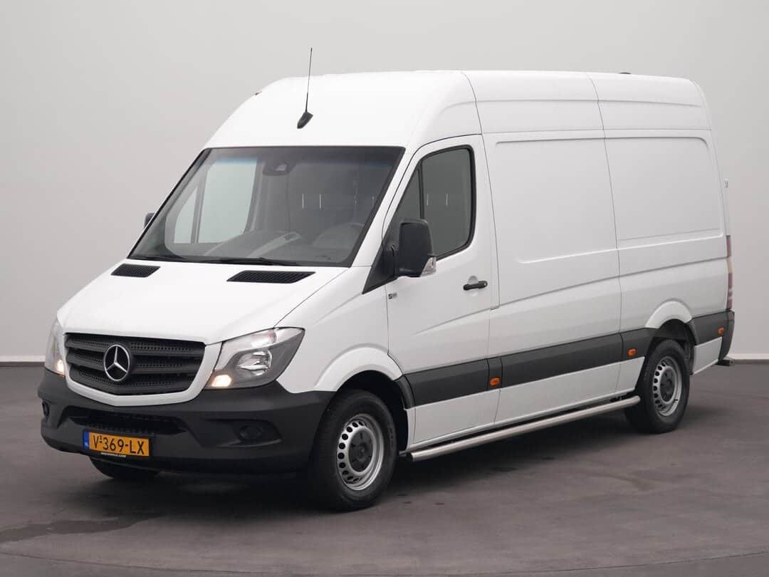 Mercedes Sprinter 311 CDI 4X2 Closed van L2H2 Airco Camera Euro6 L2