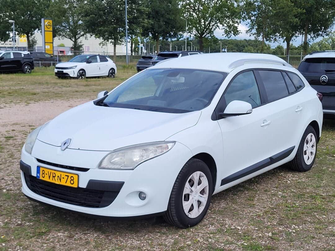 Renault Megane Van 1.5 dCi Expression, Navigation 90pk MOT: 20-01-2027