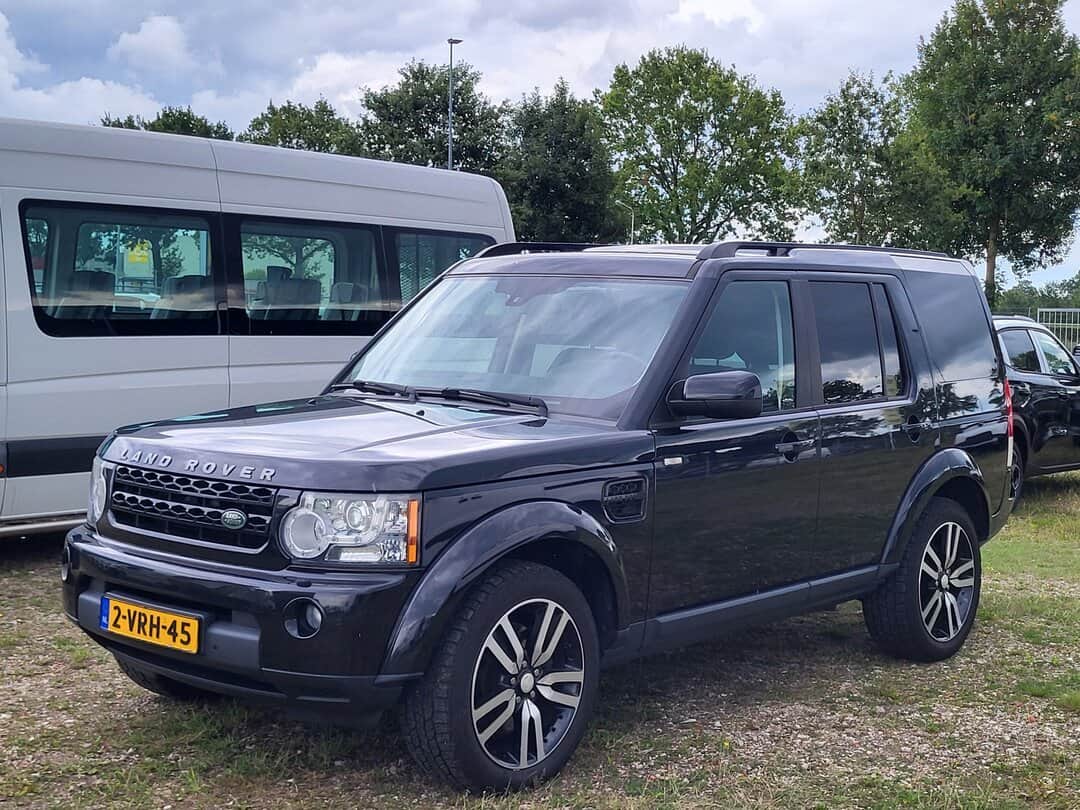 Land Rover Discovery 3.0 SDV6, Automatic, Navi, Towbar 2011 MOT: 02-12-2026