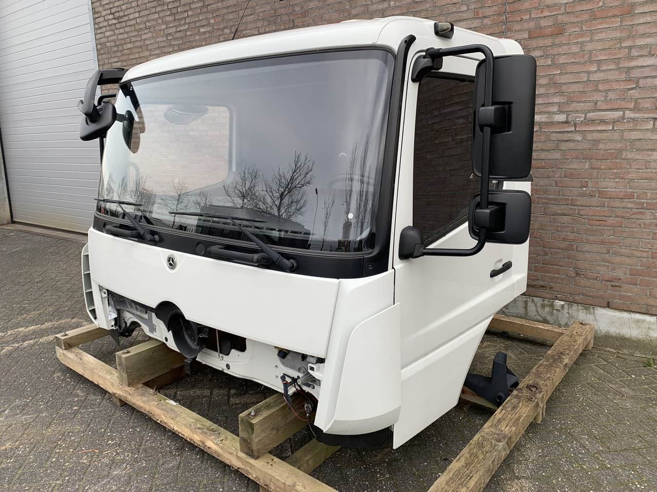 NEW Cabin Mercedes Atego MP4 ClassicSpace S-cab L1H1 A 973 600 01 05