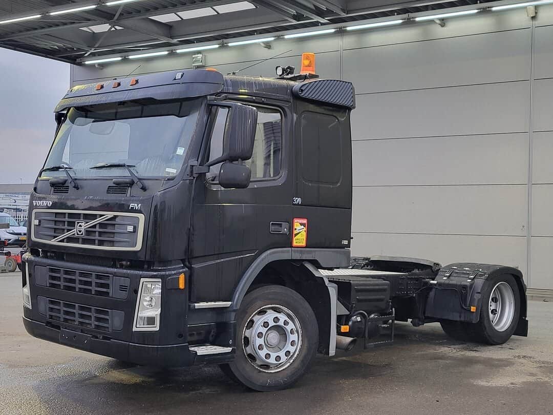 Volvo FM 260 Low-Mileage! Manual Full-Air Euro3 Cruise Control