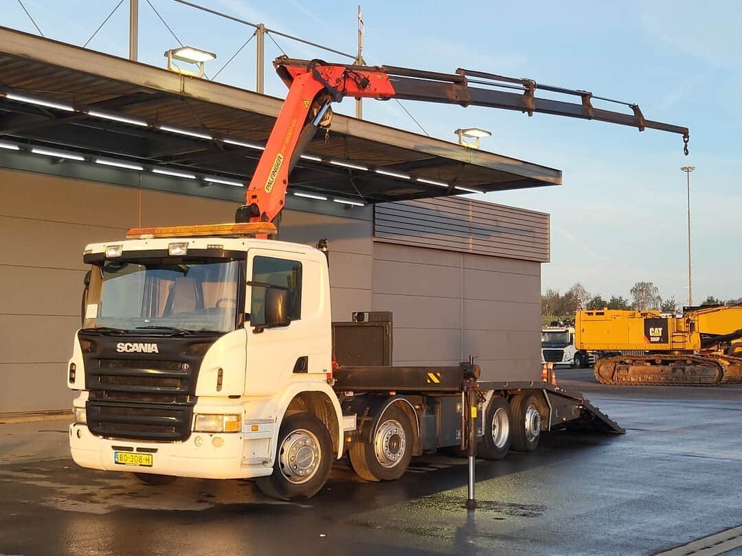 Scania P340 Open NL-truck Palfinger PK18001 EH Crane Winch Ramps Lift+Steering axle Euro 4