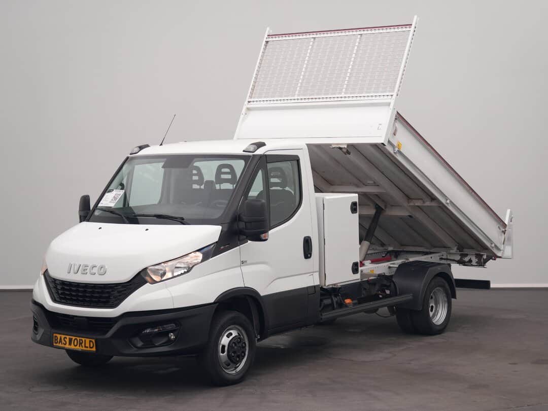 Iveco Daily 35C16 Tipper 3.0L Kipper met Kist Dubbellucht 3,5t Trekhaak Airco Cruise Euro6 Tipper Benne Kieper