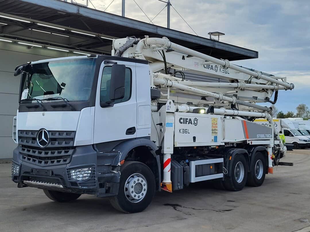 Mercedes Arocs 2640 Concrete pump 36mtr CIFA K36L-HP168EC 4 arm Automatic Big-Axle Steelsuspension Euro 6
