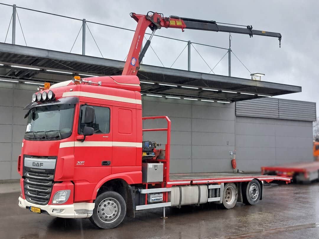 DAF XF 440 Open HMF 900-K2 Kran Winch Lift-Lenkachse