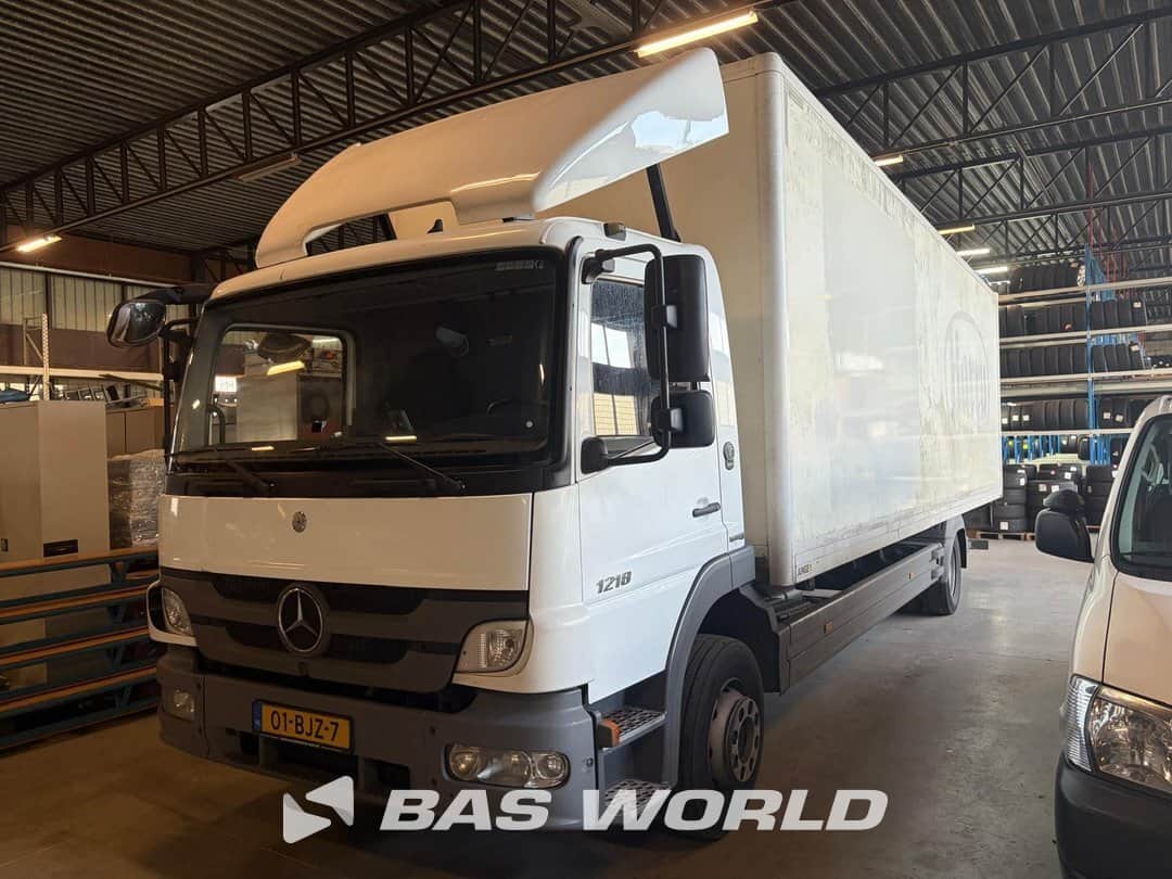 Mercedes Atego 1218 12T  Closed Box Taillift 180hp LOW MILEAGE 2011