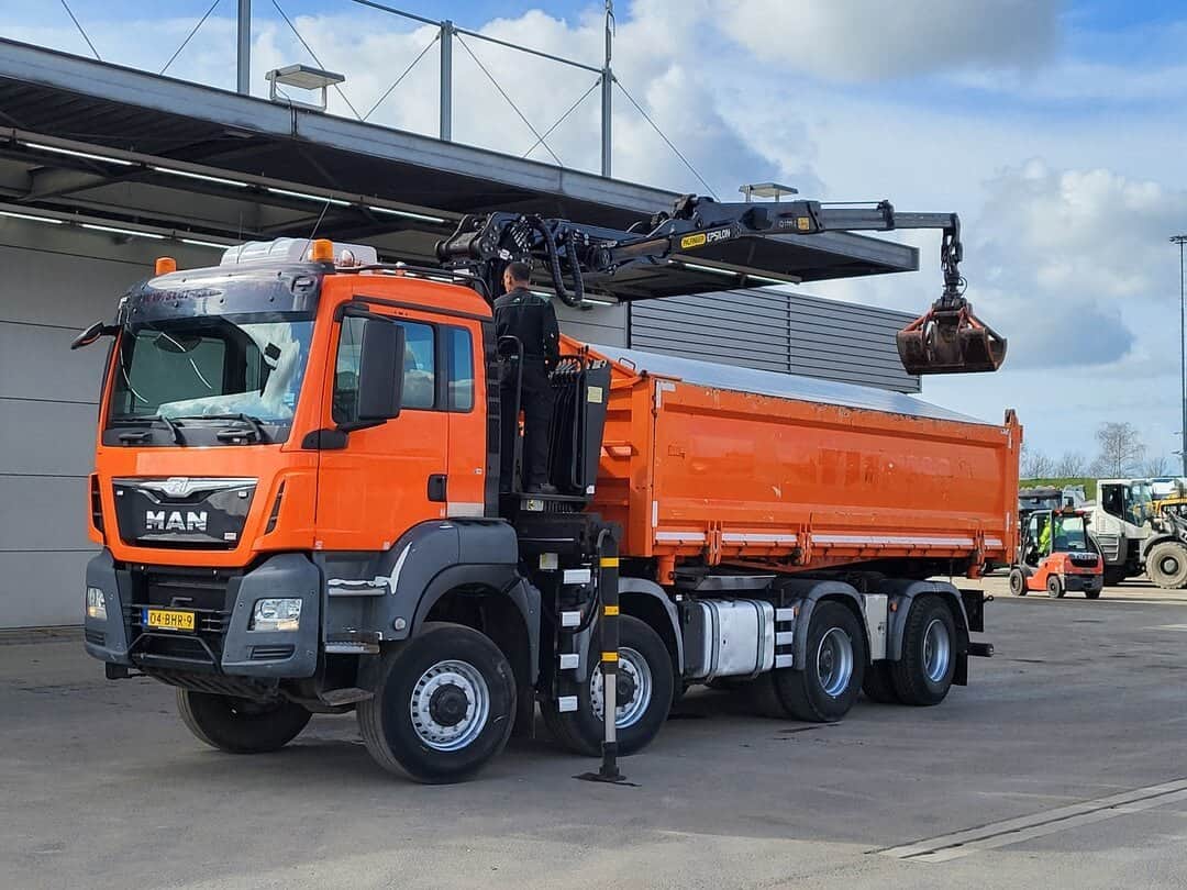 MAN TGS 41.440 Tipper Palfinger Q170Z Crane 8x8 Wide-Spread Euro 6
