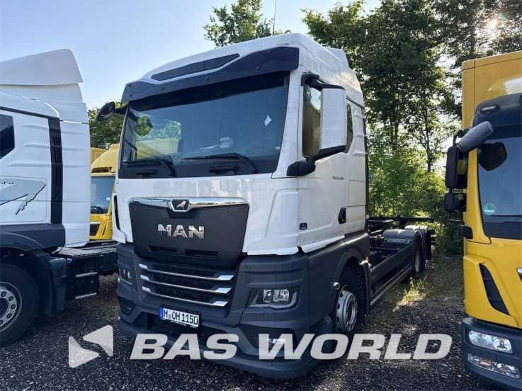 MAN TGX 26.470 6x2 Retarder BDF