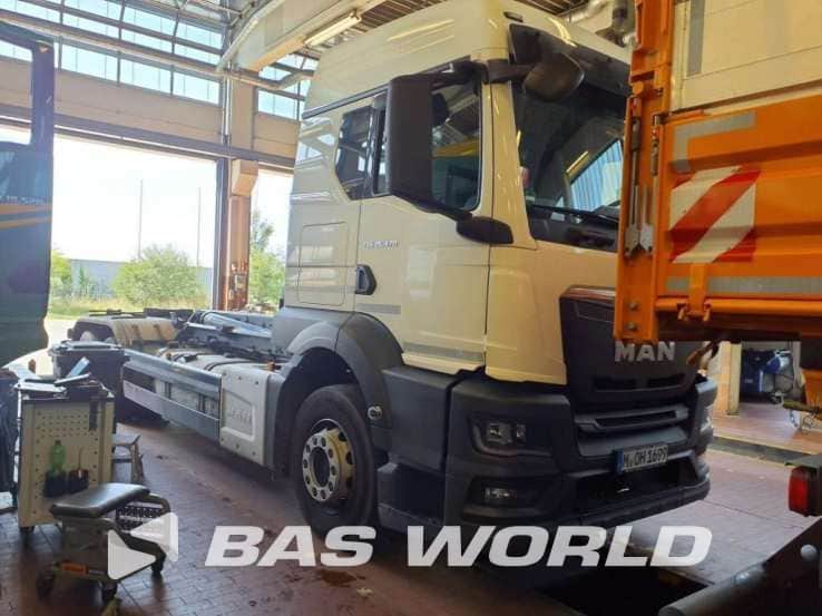 MAN TGS 26.470 2021 6x2 Retarder Euro 6 Automatic Airco PTO