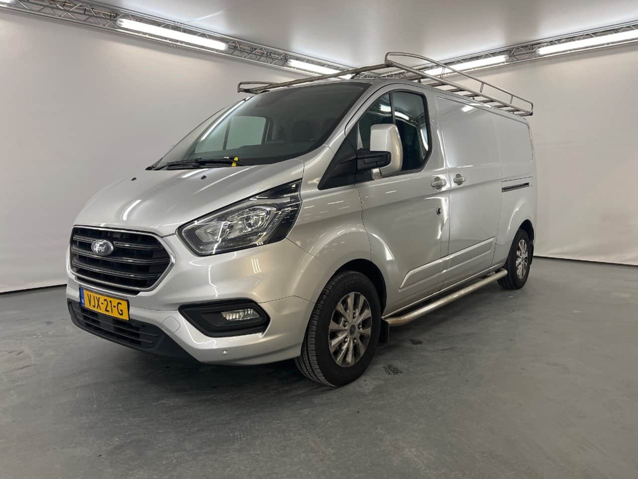 Ford Transit Custom 300 2.0 TDCI L2H2 Limited 2021