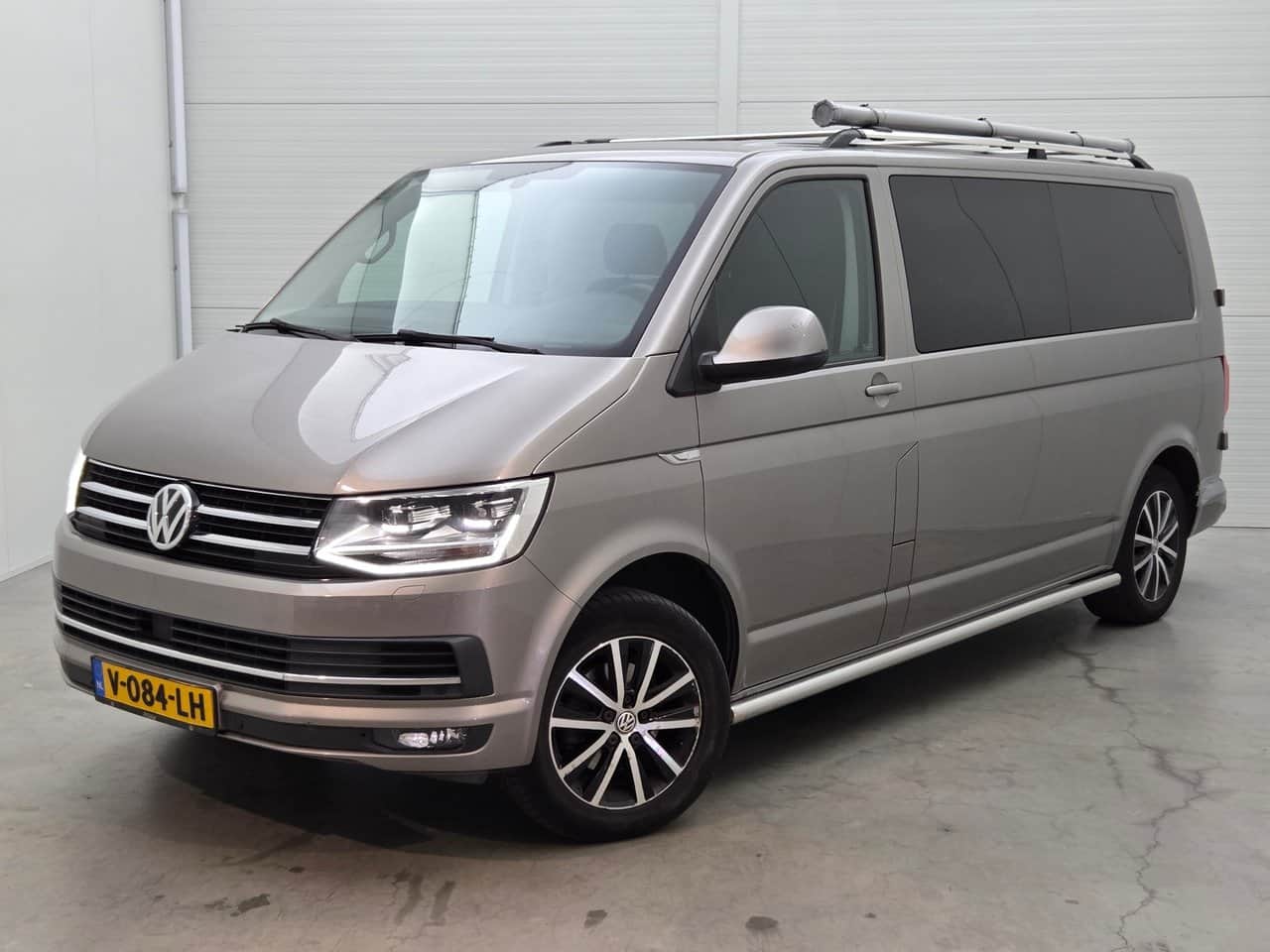 Volkswagen Transporter 2.0 TDI L2H1 DC Comfortline Plus 2018