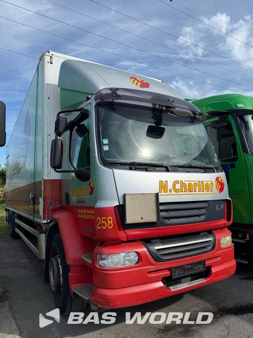 DAF LF55.220 2013 Automatic Closed Box Tail Lift