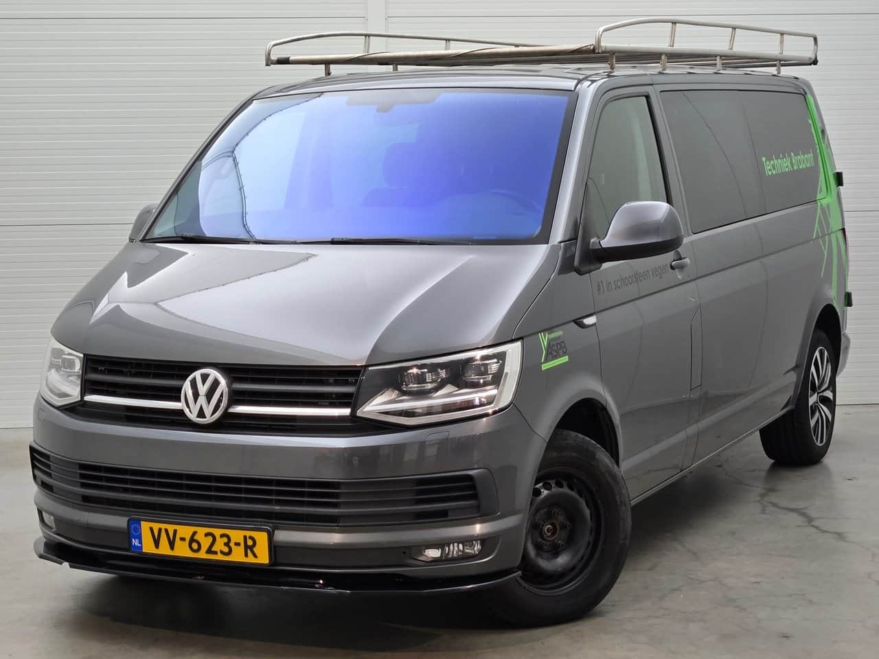 Volkswagen Transporter 2.0 TDI L2H1 DC Highline 2016