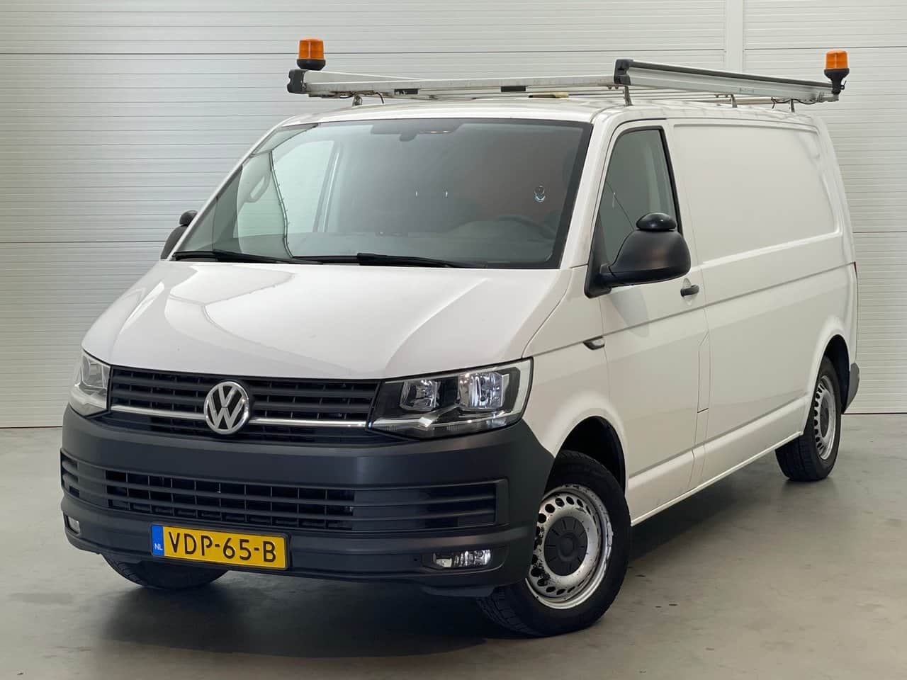 Volkswagen Transporter 2.0 TDI L2H1 Comfortline 2020