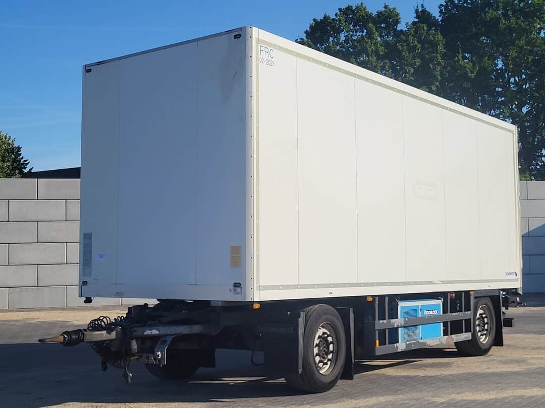 Schmitz SCB*D2 Refrigerated Tailgate