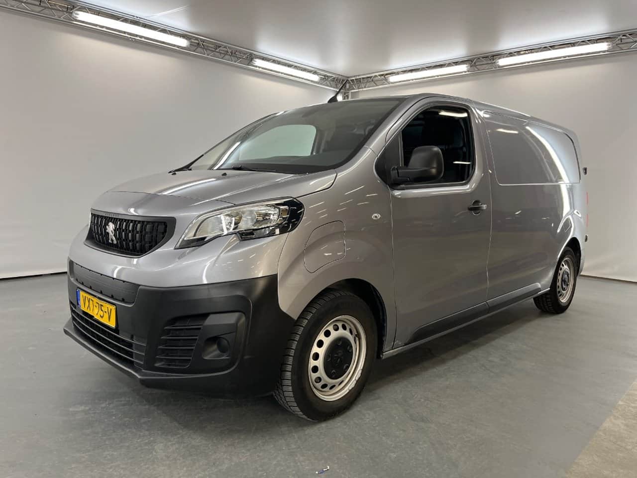 Peugeot e-Expert EV L2 75 kWh 2023