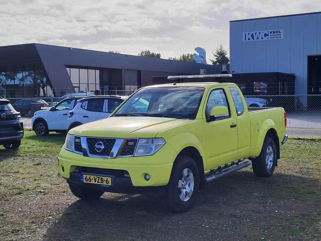 Nissan Navara 2.5 dCi 171pk Pickup 2009
