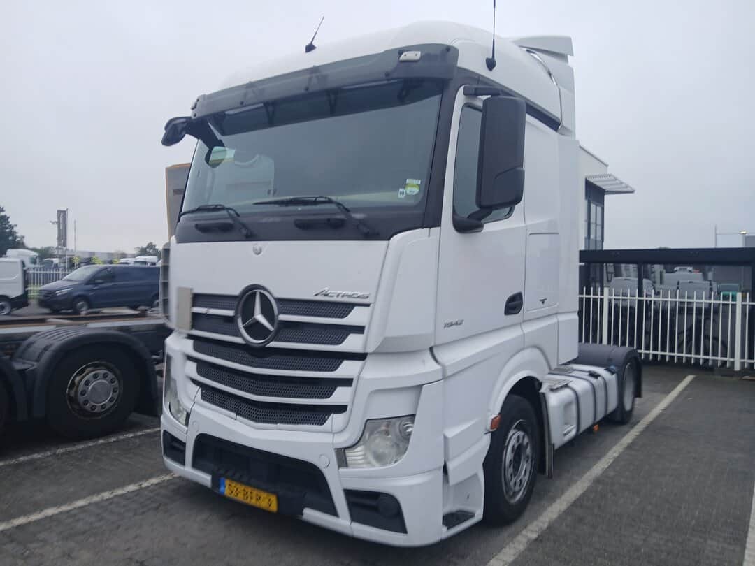 Mercedes Actros 1942 2xTanks Cruise Control SSC