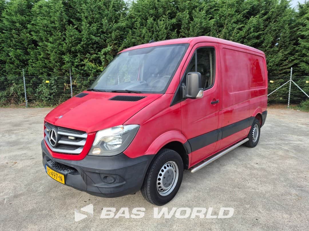 Mercedes Sprinter 210 CDI Closed Van