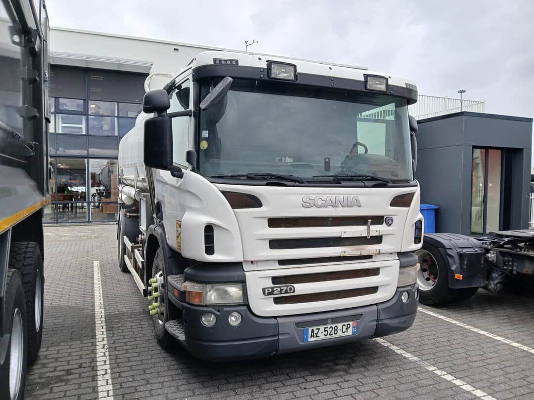 Scania P Tank - bitumen Automatic 13000L