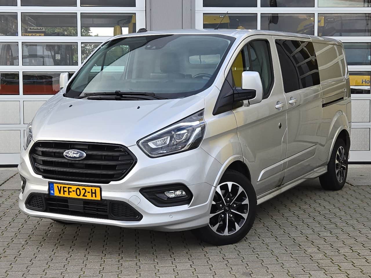 Ford Transit Custom 320 2.0 TDCI L2H1 Sport 2020