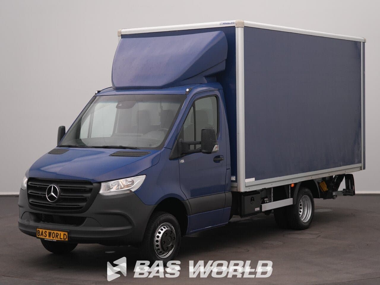 Mercedes Sprinter 2024 Euro 6 Airco Closed Box
