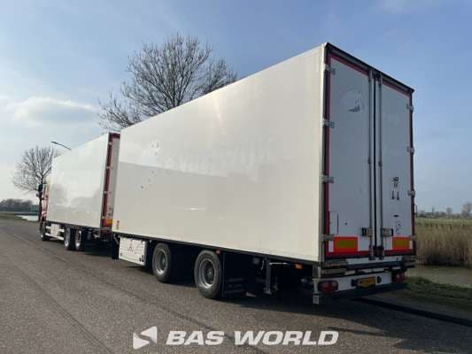 Burg Refrigerated Trailer Mitsubishi 2004