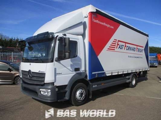 Mercedes Atego Euro 6 Curtainside Truck 2014