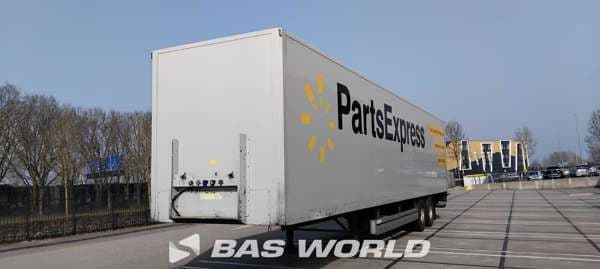 Groenewegen 2 Axle Closed Box tail lift DHOLLANDIA