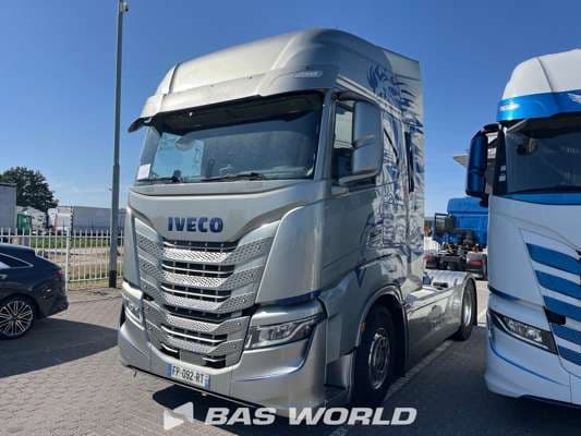 IVECO S-Way 570 Intarder 2 Tanks StandKlima Full Air Leather