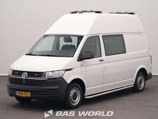 Volkswagen Transporter Automatic, High Roof Double Cabin, L2H2 150hp, Towbar, Navi, Airco, Camera EURO6 2020