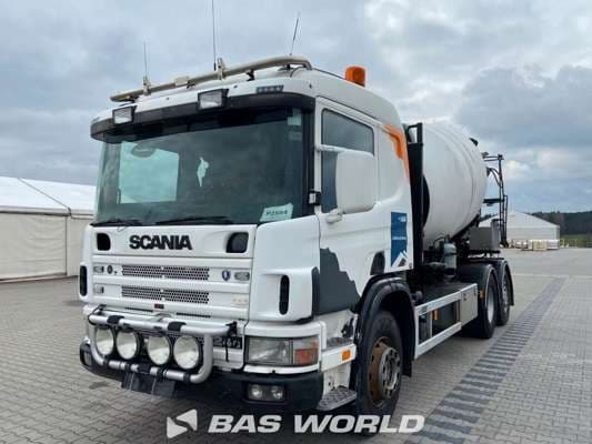 Scania P124 6X2 LIEBHERR 7M3 2001