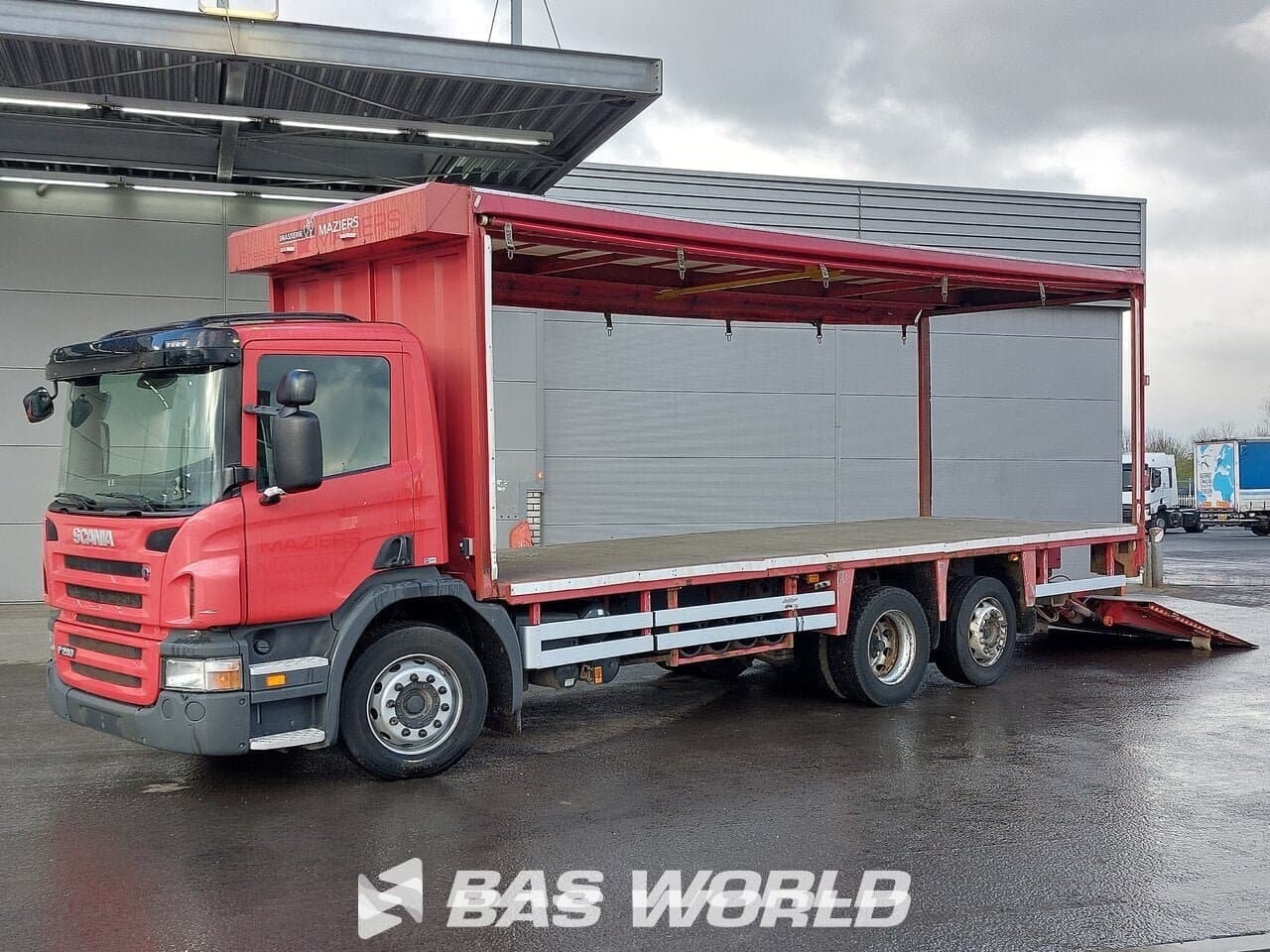 Scania P280 2500kg Ladebordwand Hydraulic Curtains Full Air Lift+steering axle Cruise Control
