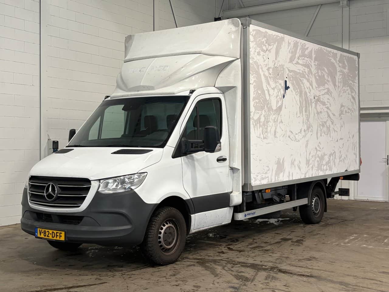 Mercedes-Benz ENGINE BROKEN, NOT DRIVEABLE! Sprinter Closed Box Taillift 317 1.9 CDI L3 RWD 2023