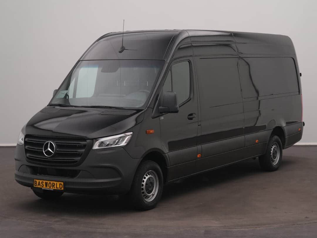 Mercedes Sprinter 319 CDI Closed van Automaat LED L3H2 AC/Climate MBUX Carplay Camera Trekhaak Euro6 L3