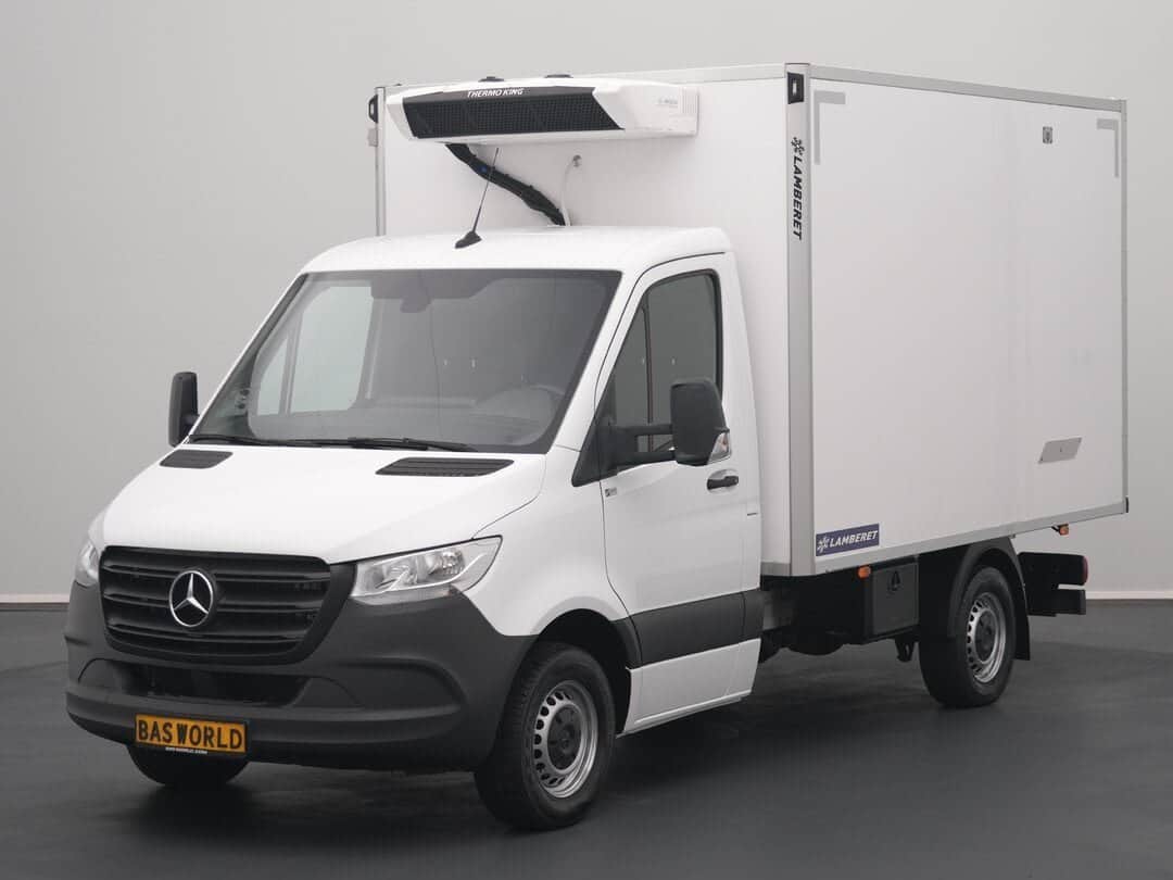 Mercedes Sprinter 317 CDI Closed box refrigerated Automaat Koel/Vrieswagen Achterdeuren Thermo King AC/Climate MBUX Carplay Navi Camera Euro6 Koel Vries Koeler Kühler Kühl Kühlwagen Kühlkasten Lamberet Frigo